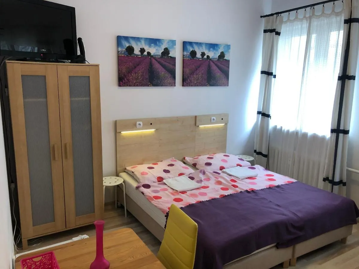 Studio Anna Krakow